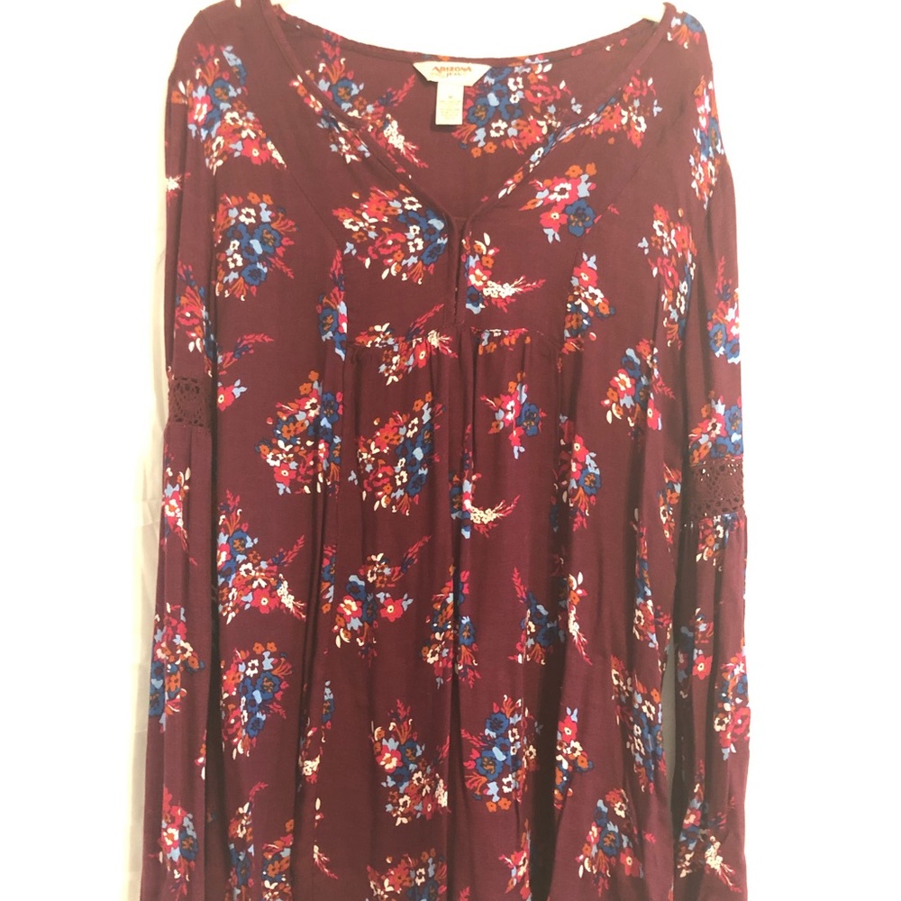 Arizona Jeans peasant top